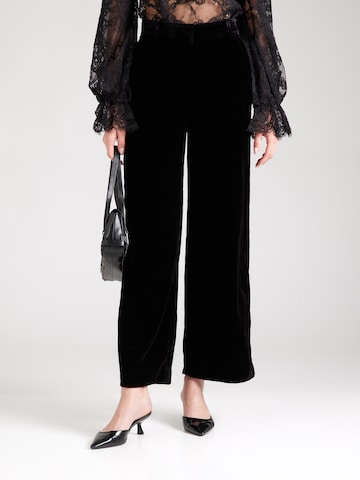 & Other Stories Loosefit Hose in Schwarz: Vorderseite
