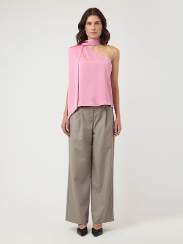 Haut 'YASANNALINA' YAS en rose