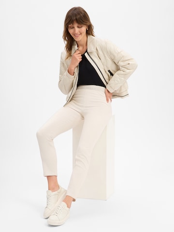 Coupe slim Pantalon à pince 'Siena' Marc Cain en beige