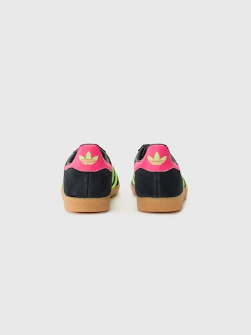 ADIDAS ORIGINALS Кроссовки 'GAZELLE' в Черный