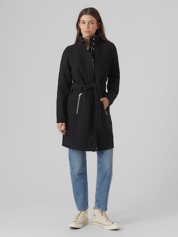 VERO MODA - Abrigo de entretiempo 'Bessy' en negro: frente