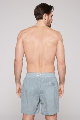 CMPD Badeshorts mit Crinkle-Struktur in Blau