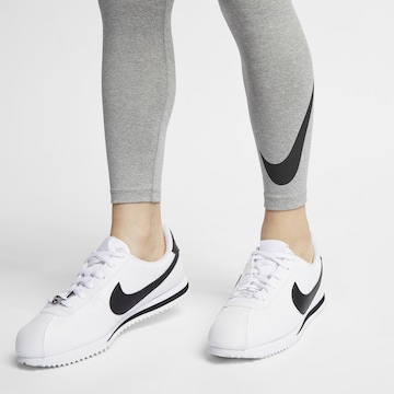 Nike Sportswear Skinny Sports trousers in Grey