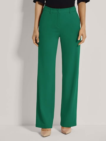 Regular Pantalon MADELEINE en vert : devant