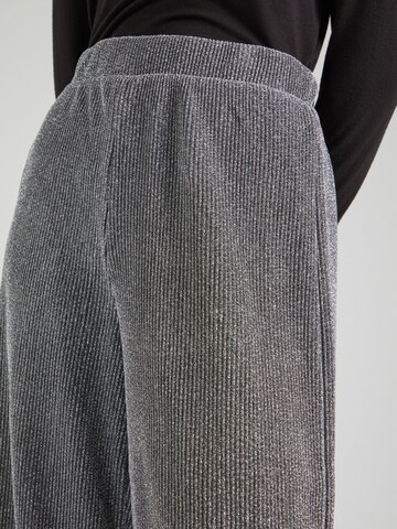 PIECES Wide leg Trousers 'PCROYA' in Silver