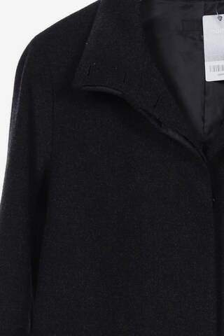 UNIQLO Jacket & Coat in L in Black