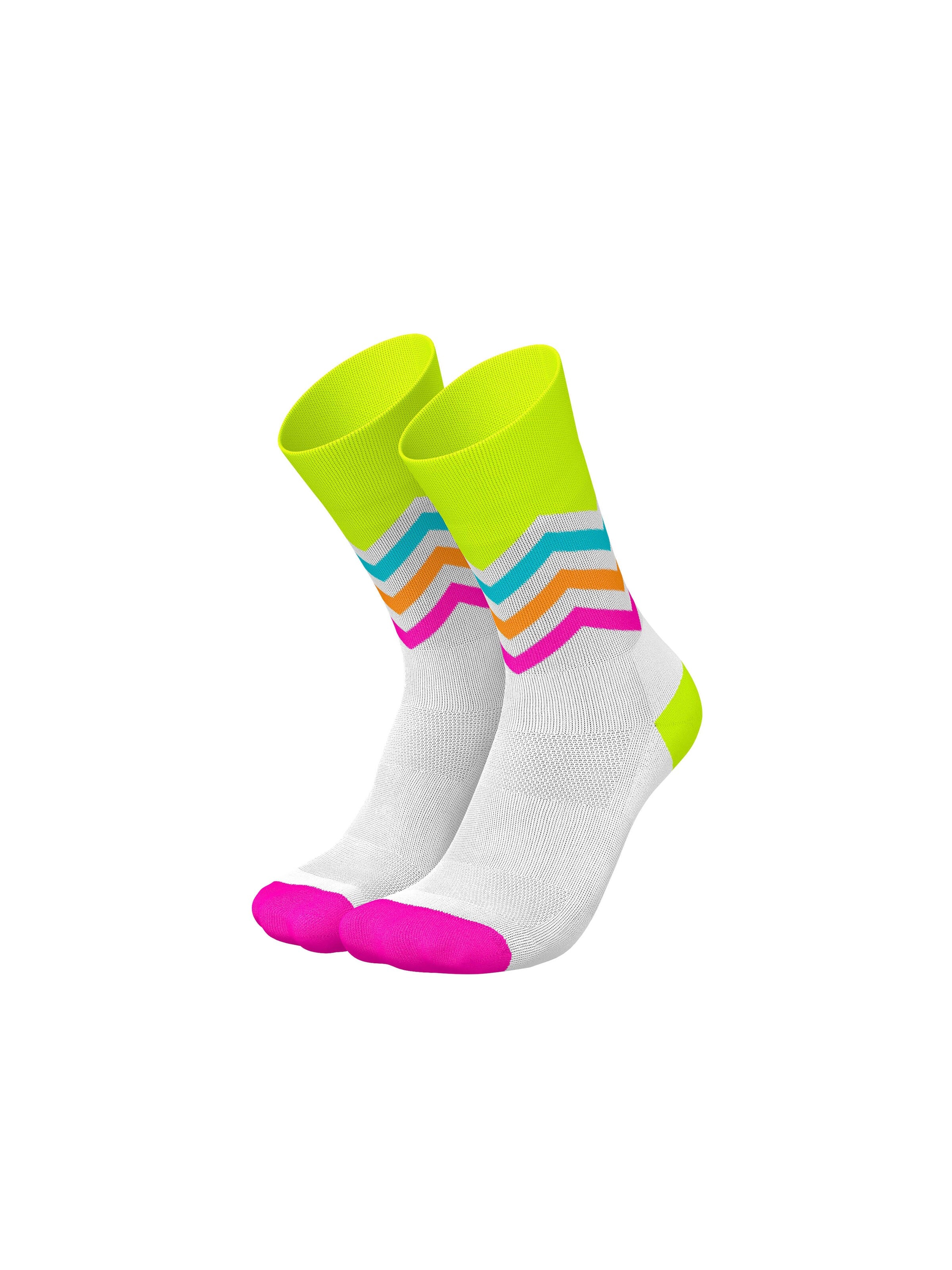 INCYLENCE Athletic Socks 'VOLTS' in Yellow: front