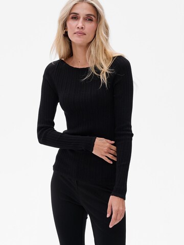 Blue Shadow Sweater in Black