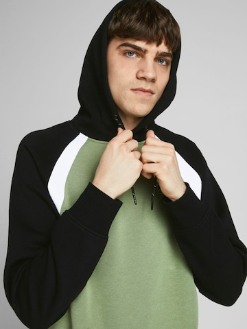 JACK & JONES Sweatshirt 'JCOFly' i grön