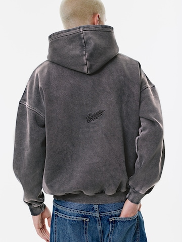Pull&Bear Collegepaita 'STWD' värissä musta: etupuoli