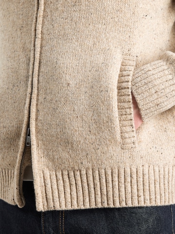 GAP Kardigan 'DONEGAL' – béžová
