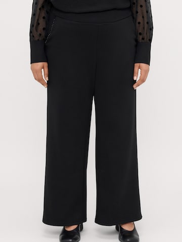 Vero Moda Curve - Pierna ancha Pantalón 'VMCDAISY' en negro: frente