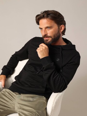 Sweat-shirt 'Tristan' Deeluxe en noir