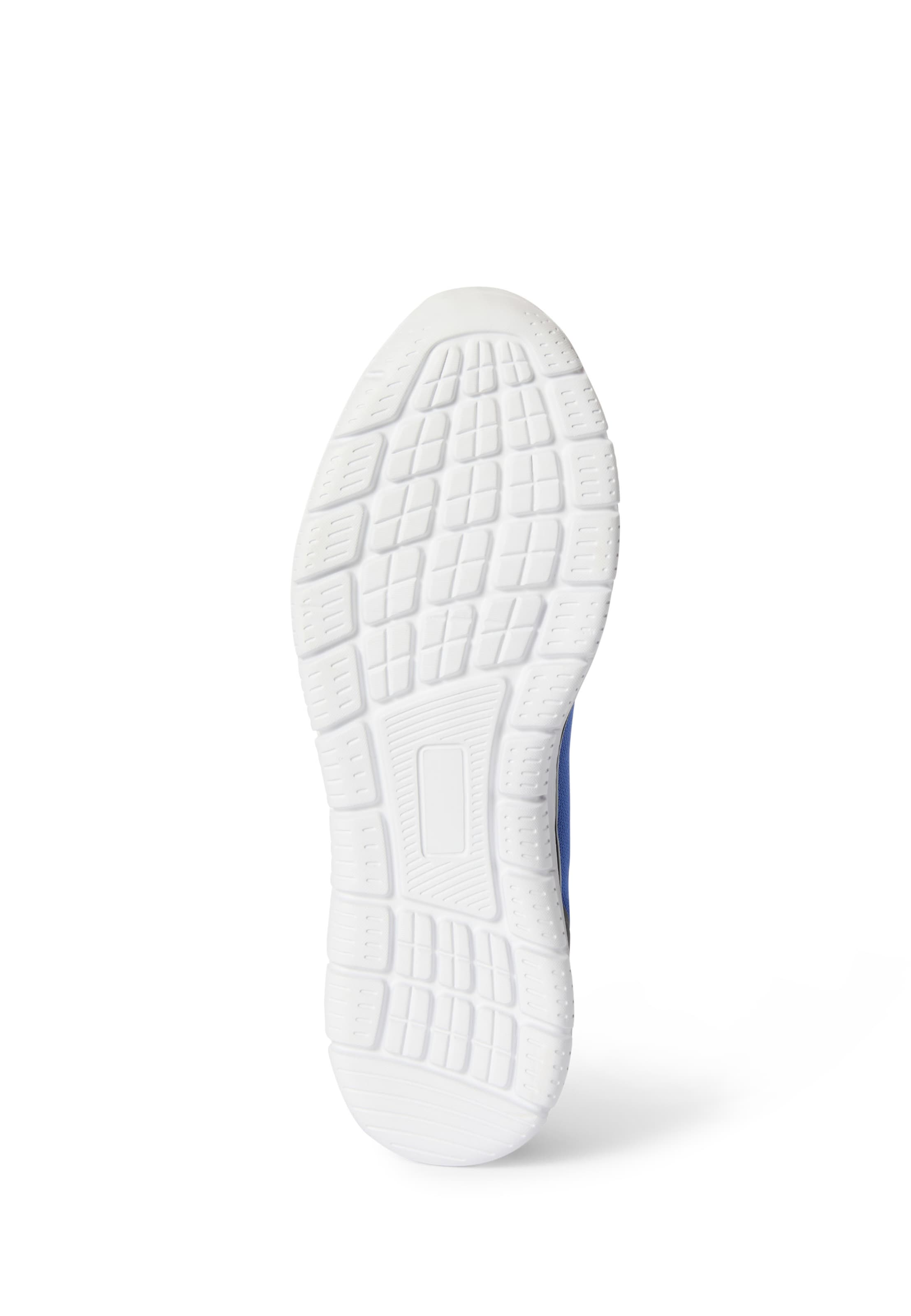 Champion Sneakers in Blue