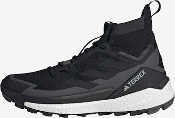 ADIDAS TERREX - Botas 'Free Hiker 2.0' em preto: frente