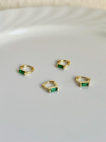 Kamakula Earrings 'Green Baguette' in Gold