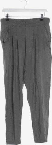 Iheart Pants in M in Grey: front