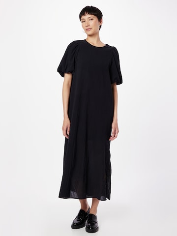 Monki - Vestido em preto: frente