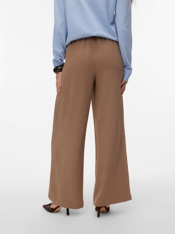 Wide leg Pantaloni di VERO MODA in marrone