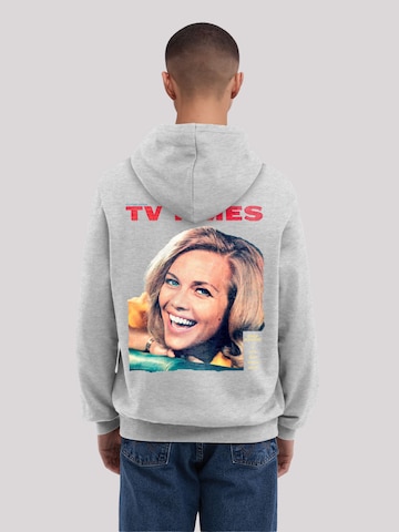 Sweat-shirt 'TV Times Honor Blackman 1964 Cover' F4NT4STIC en gris : devant