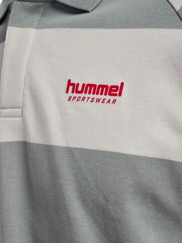 Hummel Bluser & t-shirts i grå