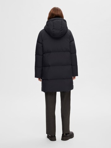 SELECTED FEMME Winter Coat 'Rigga' in Black