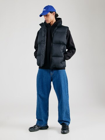 THE NORTH FACE Tréning póló 'U AXYS' - fekete