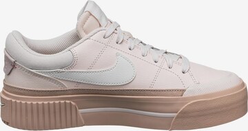 Nike Sportswear Matalavartiset tennarit 'Court Legacy Lift' värissä vaaleanpunainen