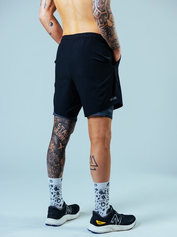 Lifters Slim fit Workout Pants 'Hybrid 2-in-1' in Black