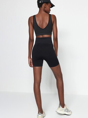 Trendyol Skinny Leggings in Zwart