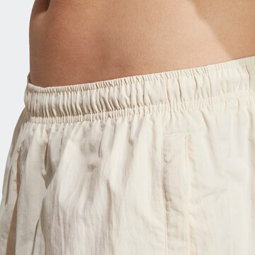 ADIDAS ORIGINALS Loosefit Shorts in Beige