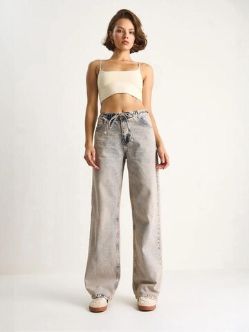 Wide leg Pantaloni 'Hose' di Bianco Lucci in grigio