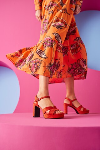Aniston Sandals in Red