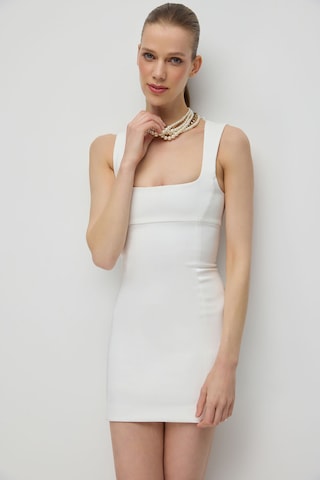 Robe No Matter What en blanc : devant