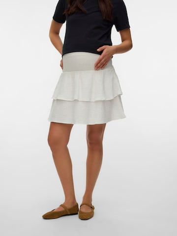 Vero Moda Maternity - Falda en blanco: frente