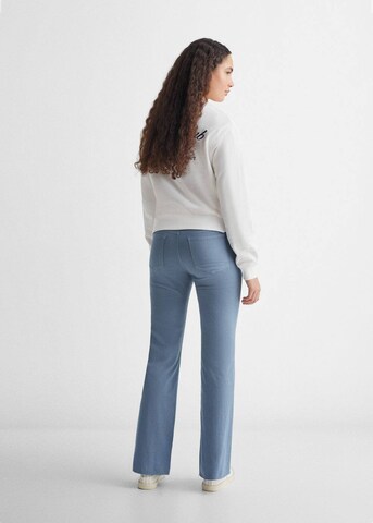 MANGO TEEN Flared Jeans in Blau