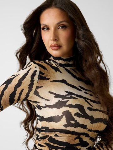 GUESS by Marciano Тениска 'Giselle' в бежово