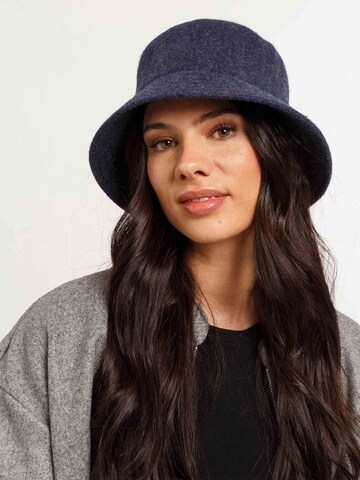 LOEVENICH Hat in Blue: front