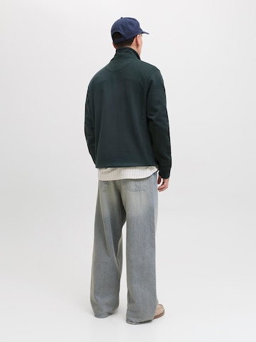 JACK & JONES Sweatshirt 'JORNORREBRO' in Green