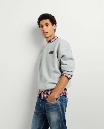 Pepe Jeans Sweatshirt in Grijs: voorkant
