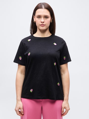 ONLY Carmakoma Shirt 'CARKITA' in Black: front