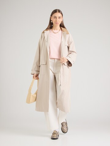 Tricou de la Copenhagen Studios pe roz