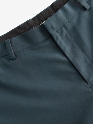 Next Slimfit Hose in Grün