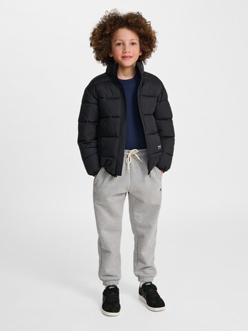 Veste de sport Hummel en noir