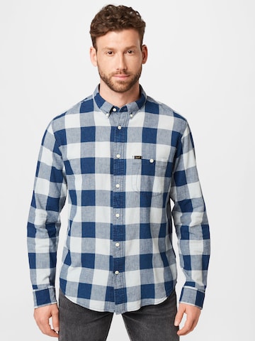 Lee Comfort fit Button Up Shirt in Blue: front