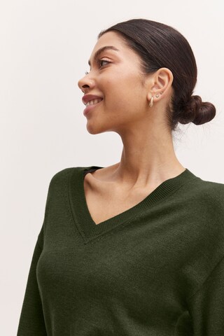 b.young Knitted dress 'NONINA' in Green