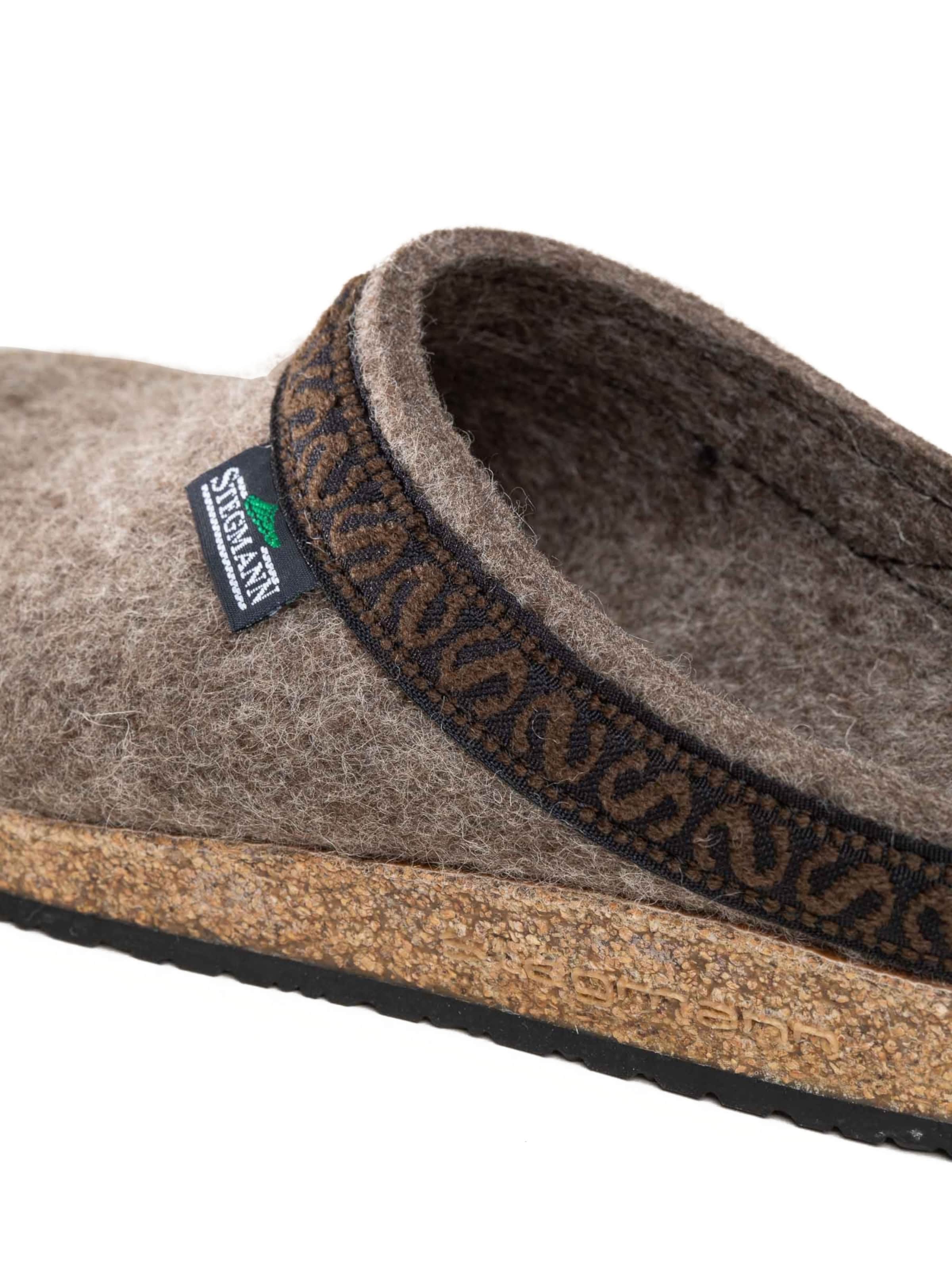 Stegmann Clogs 'Filzclogs Stegmann 108' in Brown