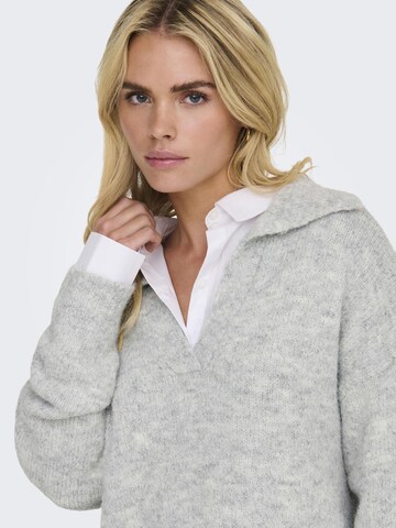 ONLY Pullover 'MAGGIE' in Grau