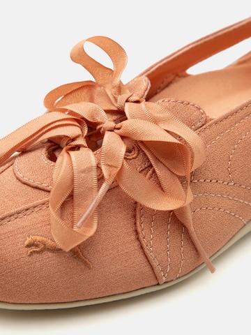 Sneaker low 'Speedcat Ballet Nova' de la PUMA pe portocaliu