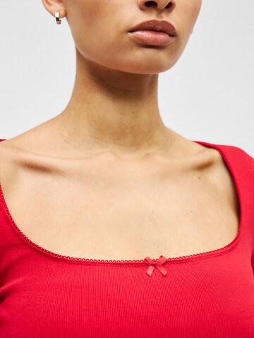 Gina Tricot Tričko - Červená